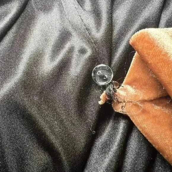 THML Black and Brown Spaghetti Strap Stretch Velvet Wrap Dress Size S NWT - Picture 7 of 8